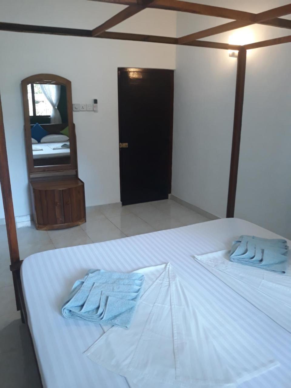 Coco Hostels - Weligama Exterior foto